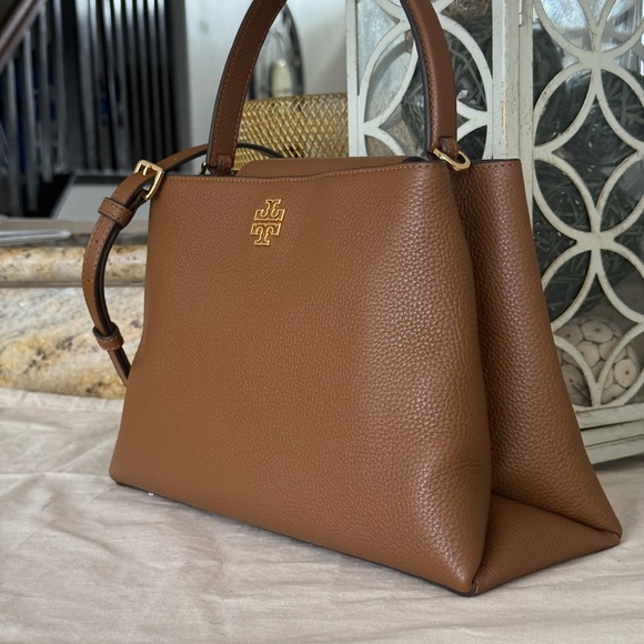 868+! New Tory Burch Britten in moose Leather Satchel and Britten cardholder - Picture 8 of 16